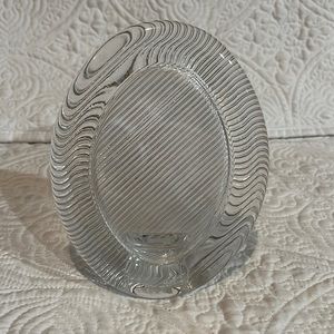 Mikasa‎ oval crystal picture frame